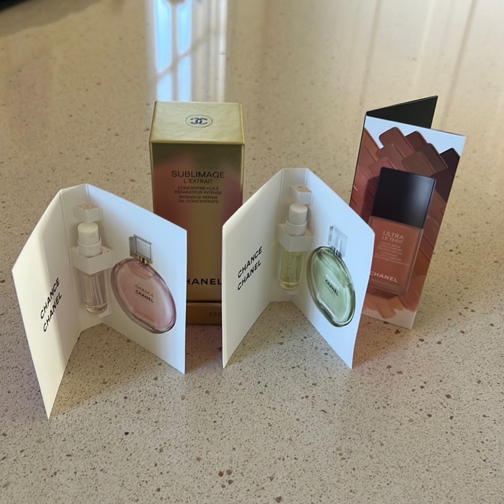 Chanel Sample Set